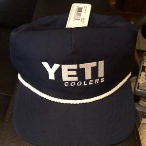 Yeti rope hat